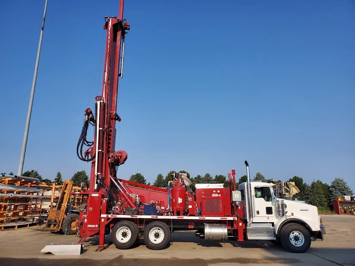GEFCO 40K on 2024 Peterbilt 589